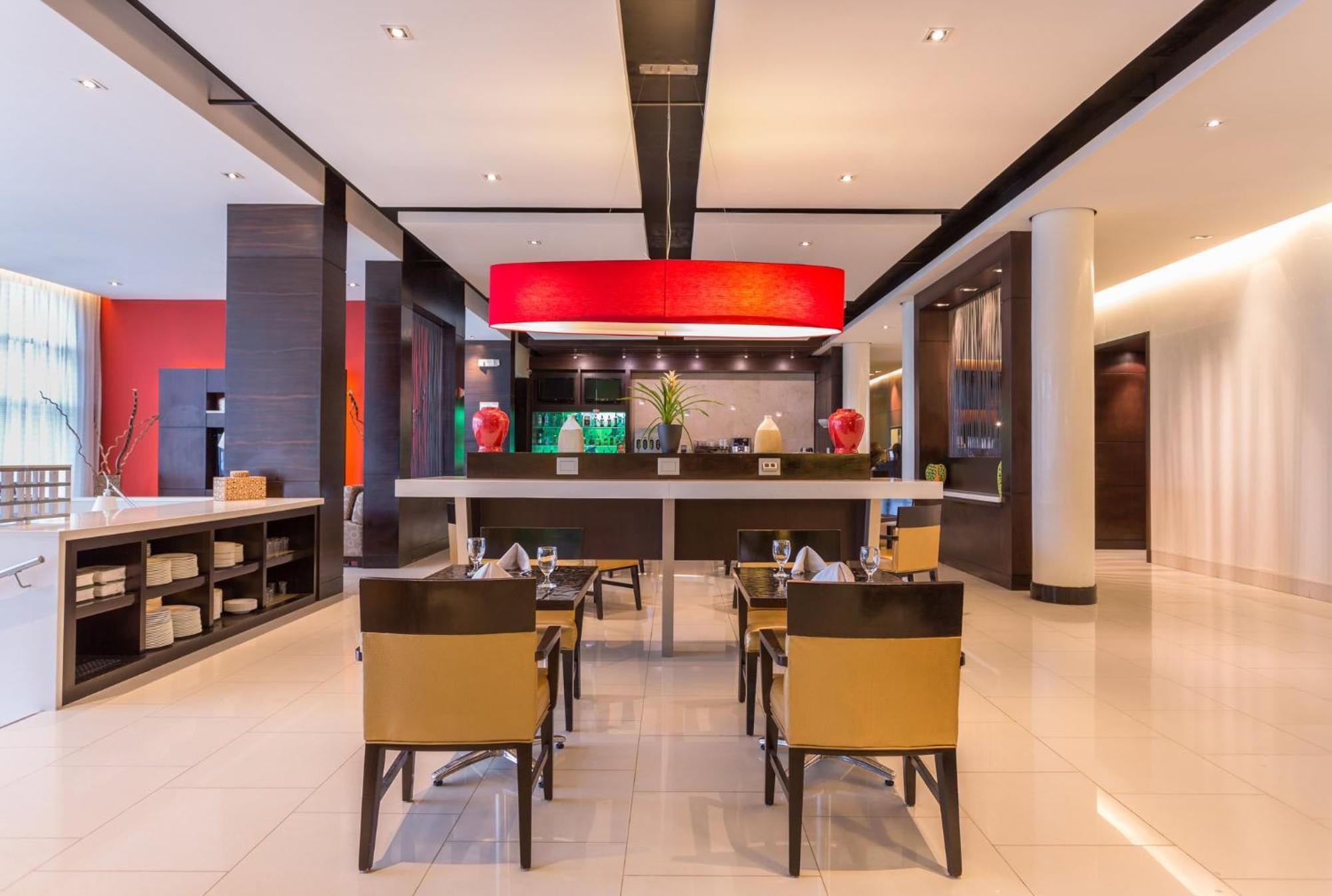 คอร์ตยาร์ด ปานามา แอท เมโทรมอลล์ Hotel Tocumen ภายนอก รูปภาพ