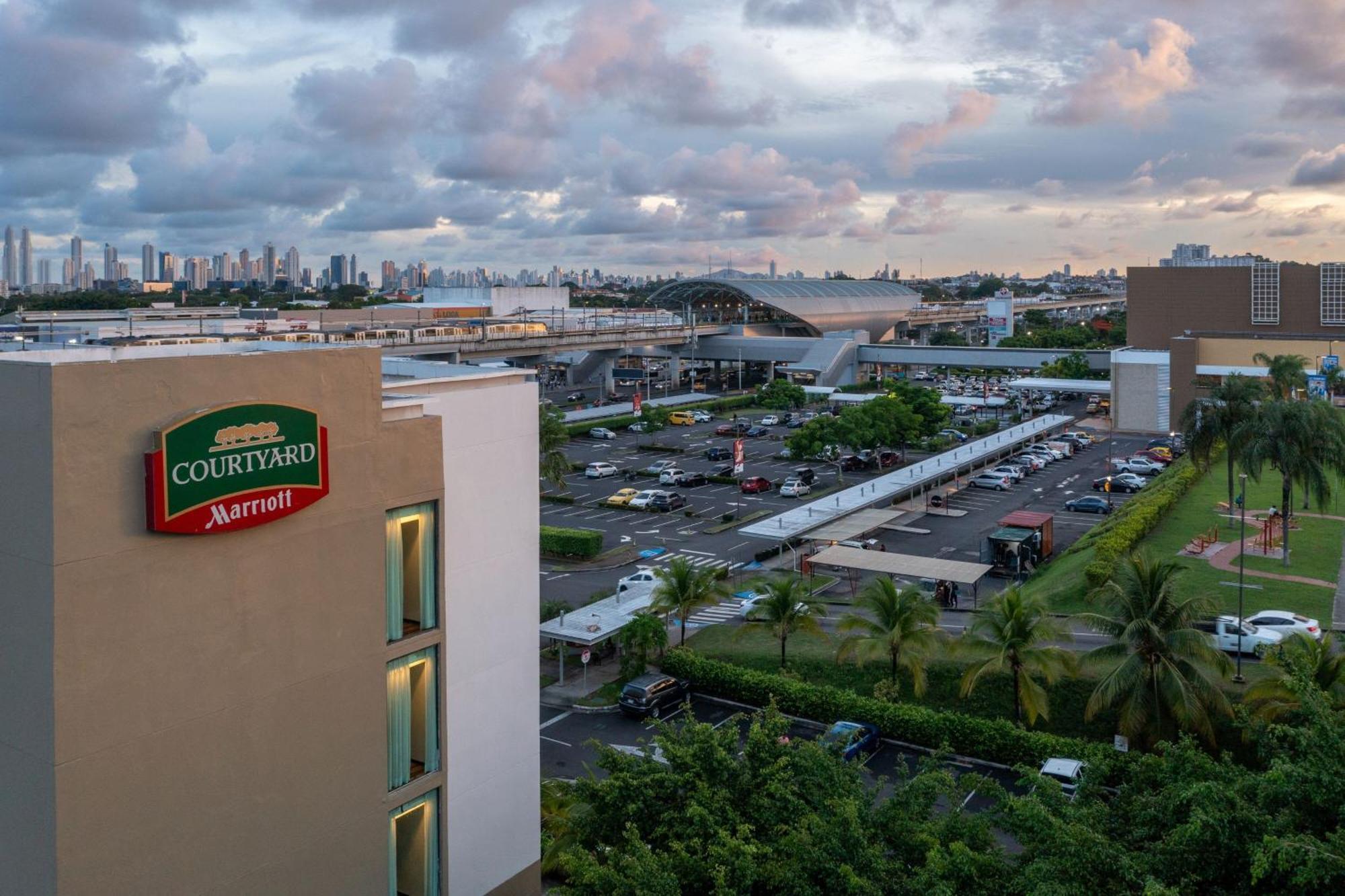 คอร์ตยาร์ด ปานามา แอท เมโทรมอลล์ Hotel Tocumen ภายนอก รูปภาพ